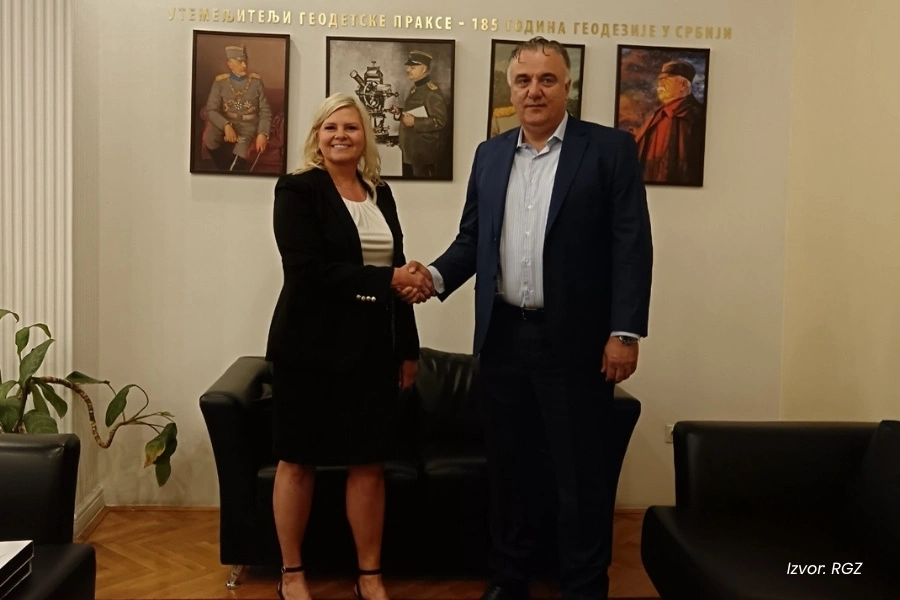 Predstavnici RGZ-a i IAAO-a na sastanku u Beogradu